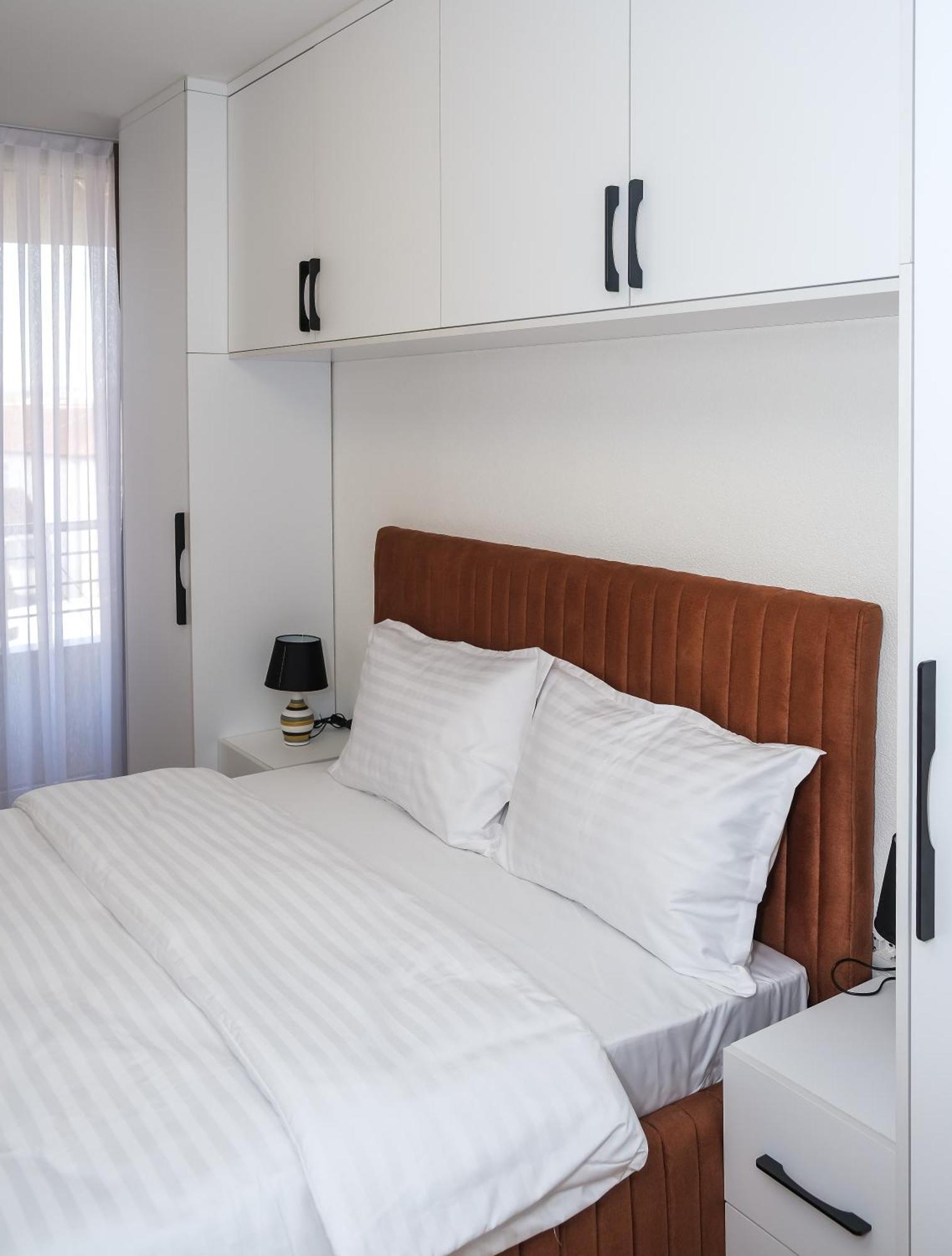 Nest Apartments Gjakova Exteriör bild